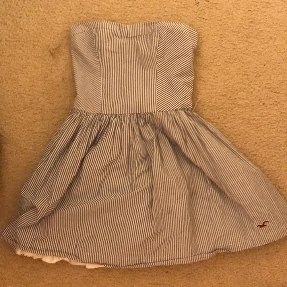 Strapless dress